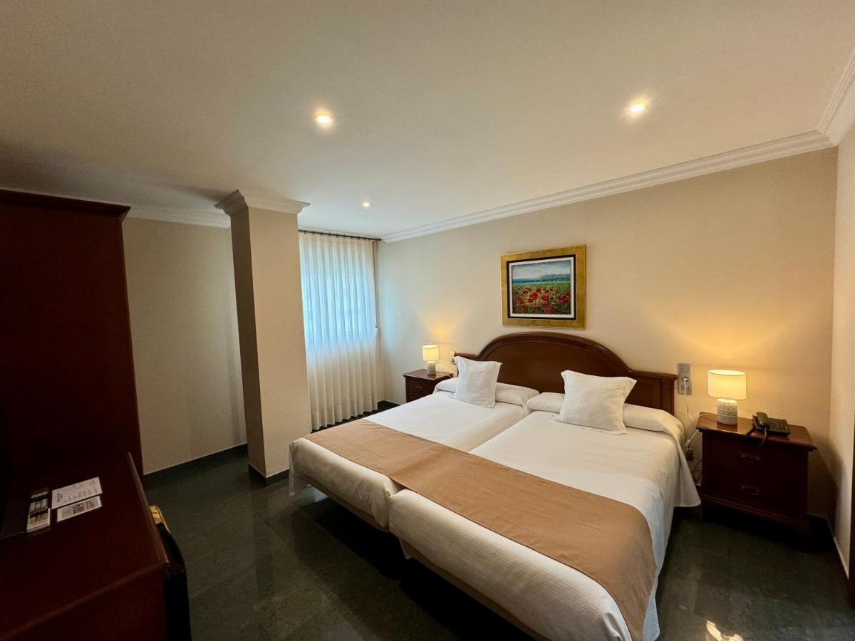 Hotel Kazar أونتينينت المظهر الخارجي الصورة
