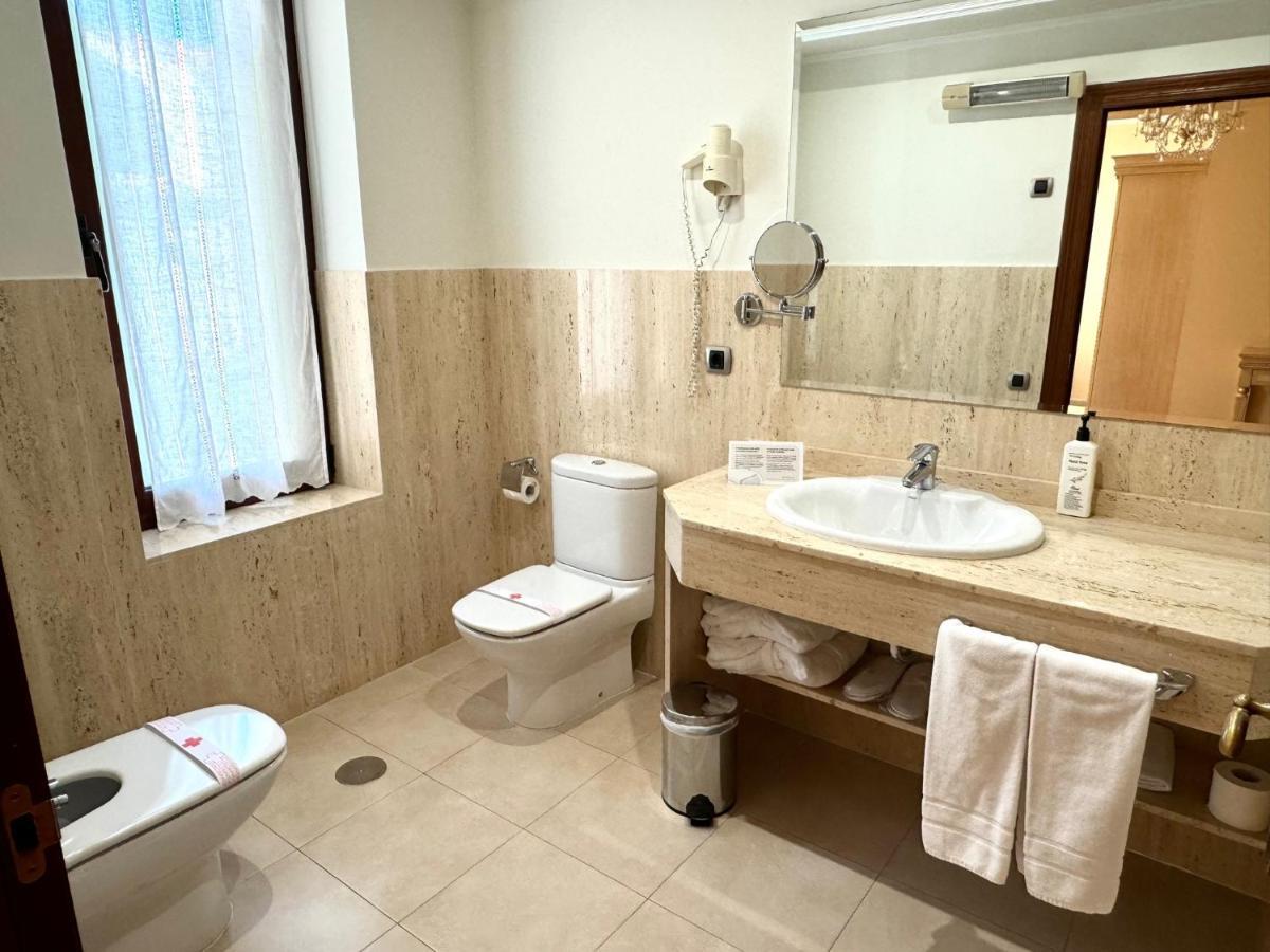 Hotel Kazar أونتينينت المظهر الخارجي الصورة