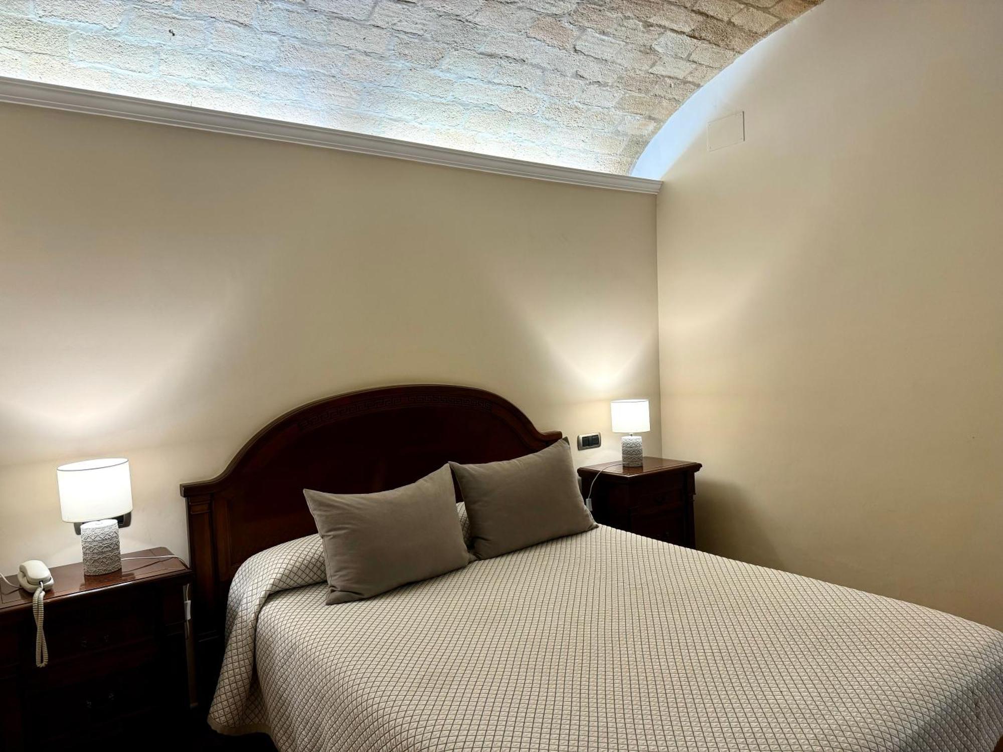 Hotel Kazar أونتينينت المظهر الخارجي الصورة